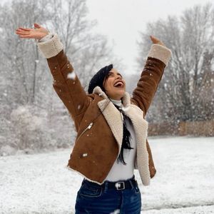 Meet your Posher, Alejandra